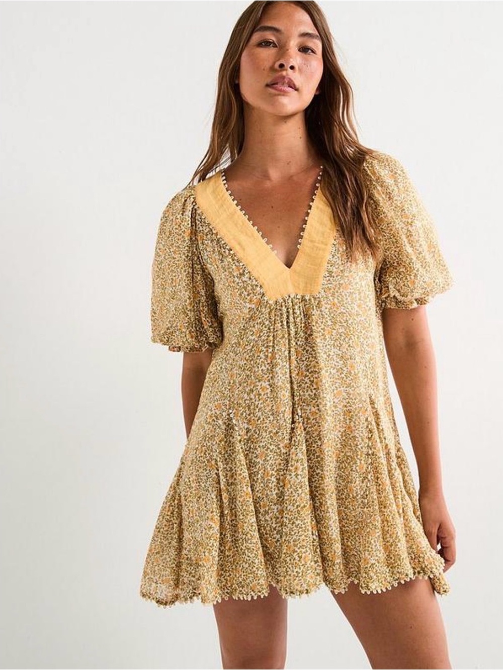 Free People Bali Coral floral print mini dress in a boho style - Picture 2 of 10